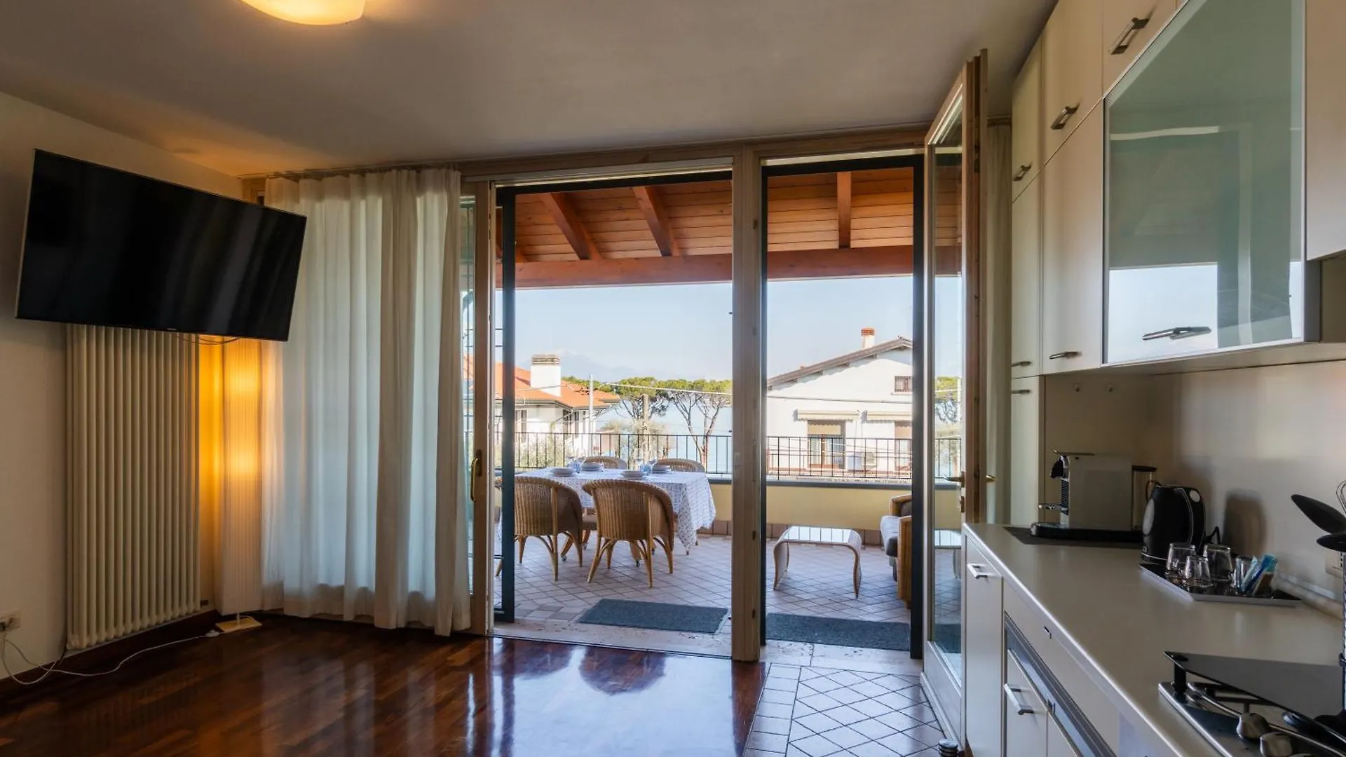 Dimora Aramis 3 Apartment Peschiera del Garda Italy