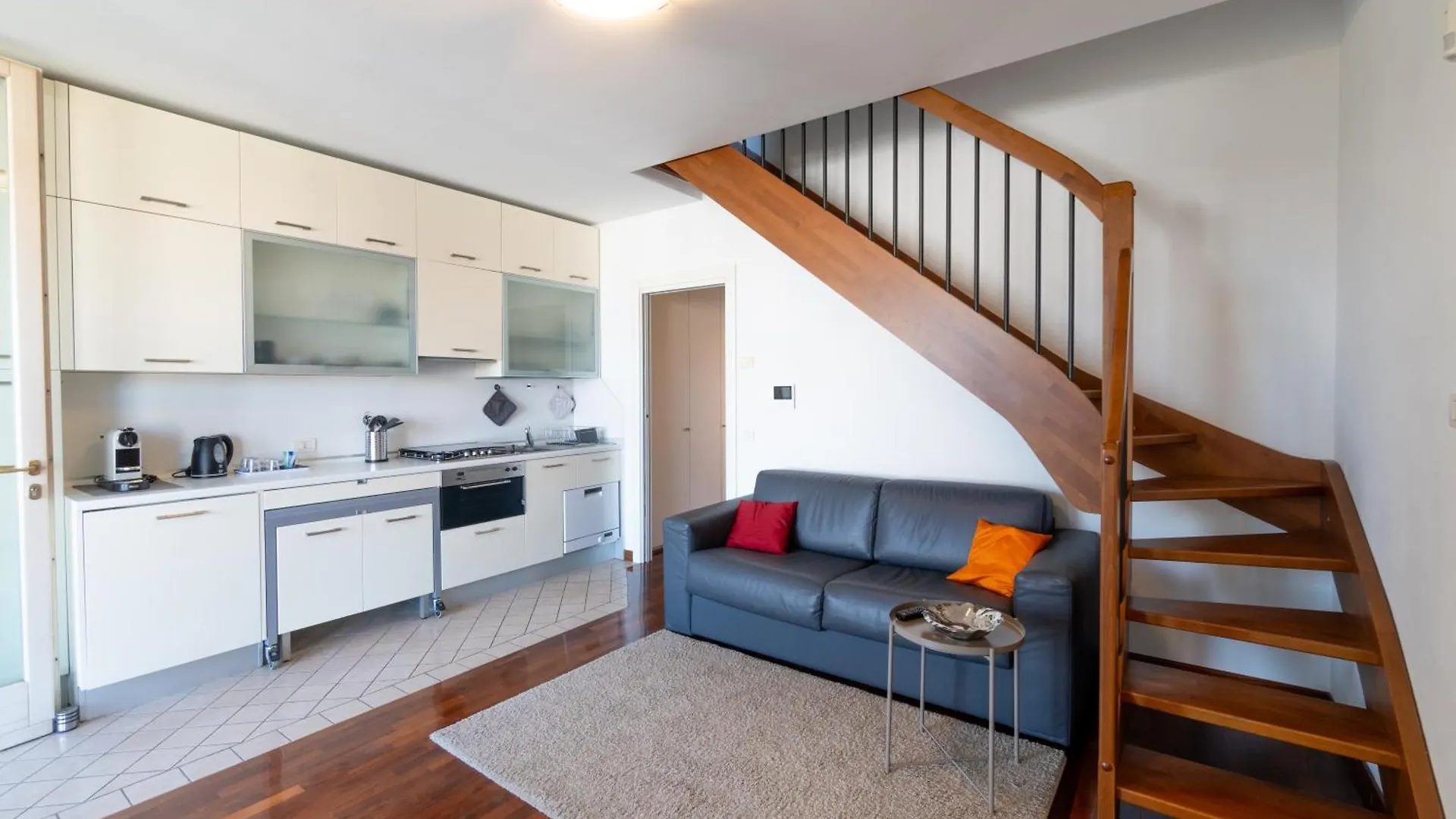 Dimora Aramis 3 Apartment Peschiera del Garda 0*,  Italy