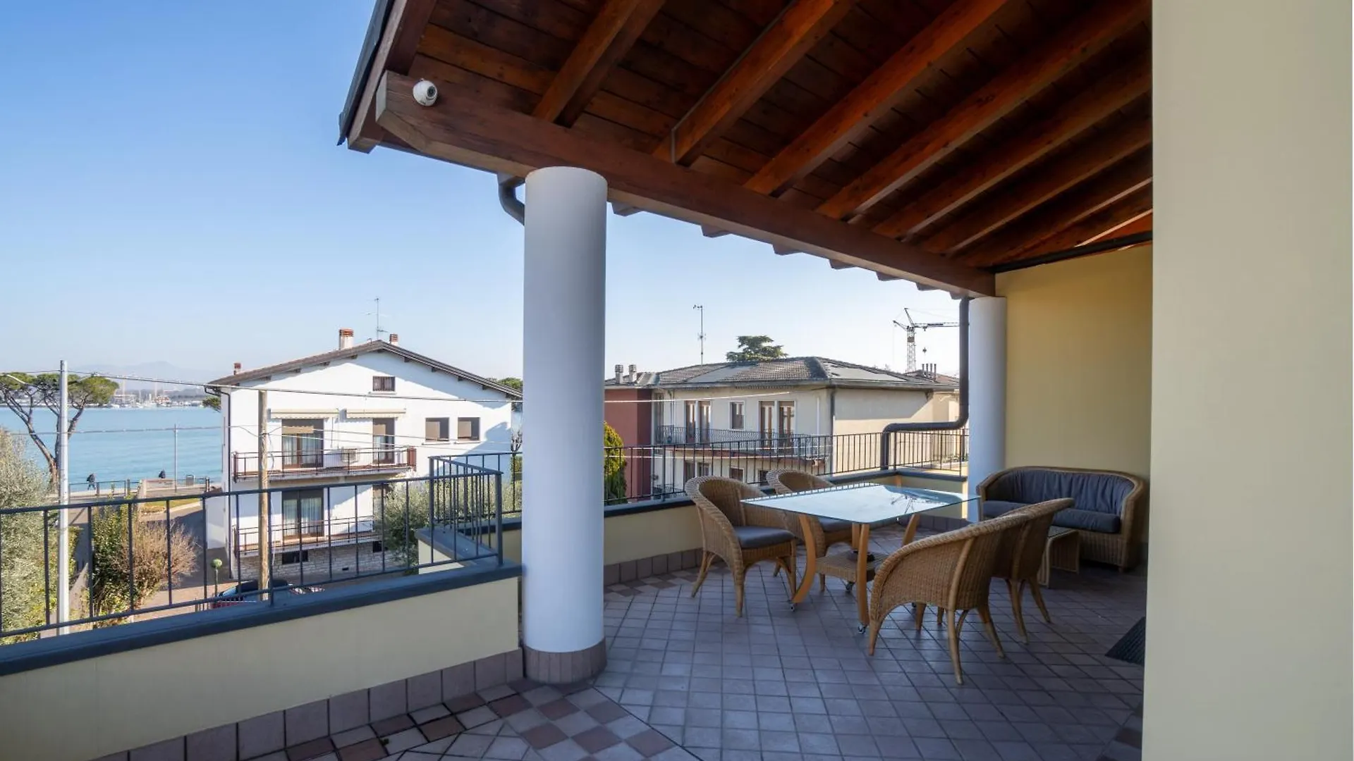 Dimora Aramis 3 Apartment Peschiera del Garda