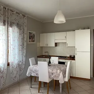 La Rosa Del Garda Apartment